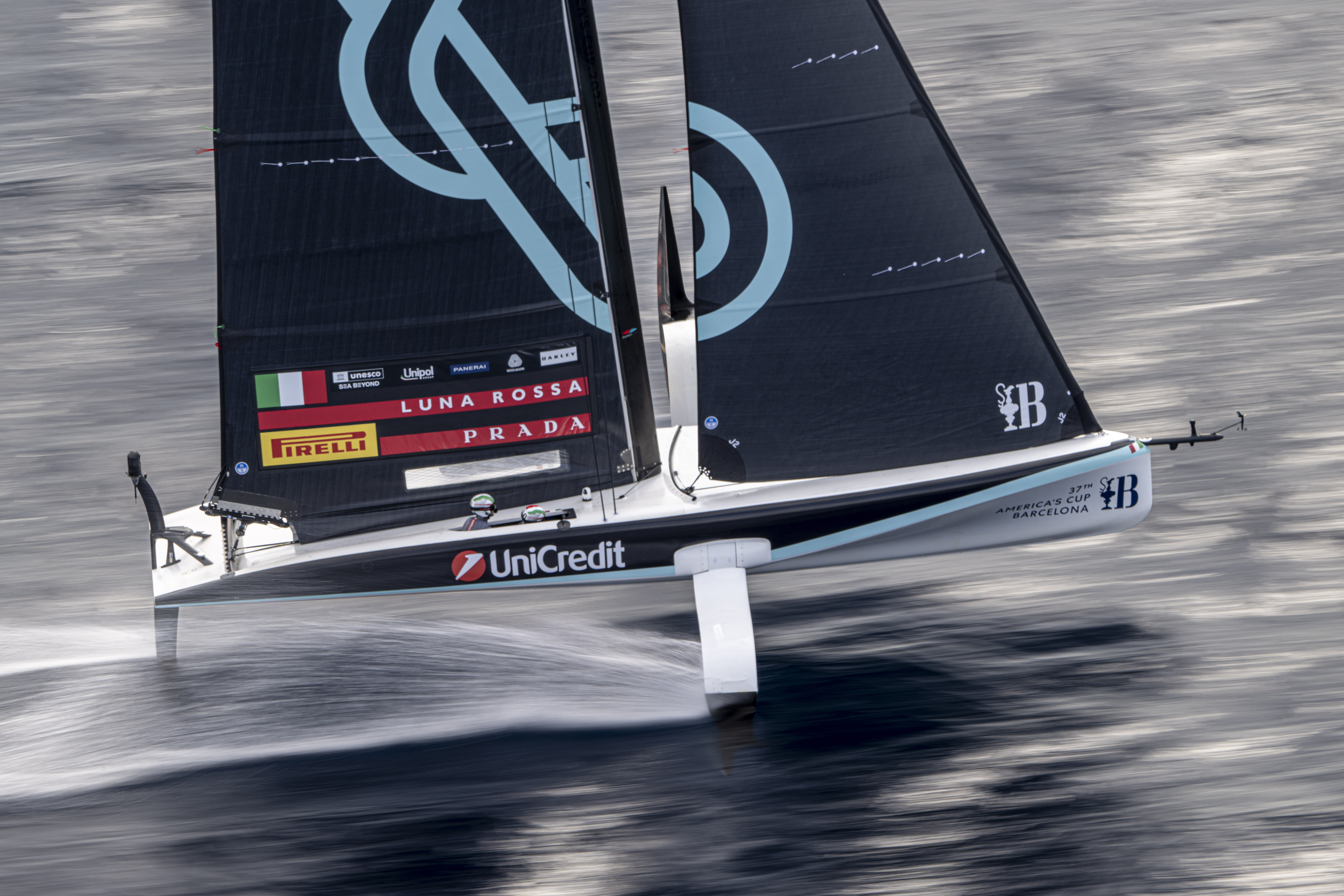 Stellar performance from Luna Rossa Prada Pirelli in UniCredit Youth America’s Cup