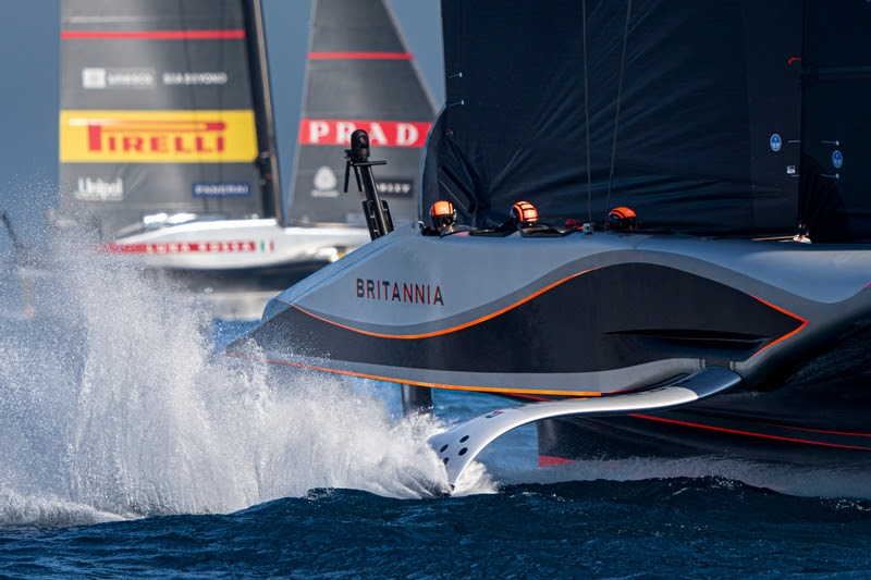 Louis Vuitton Cup series tied after the opening day’s two-race action