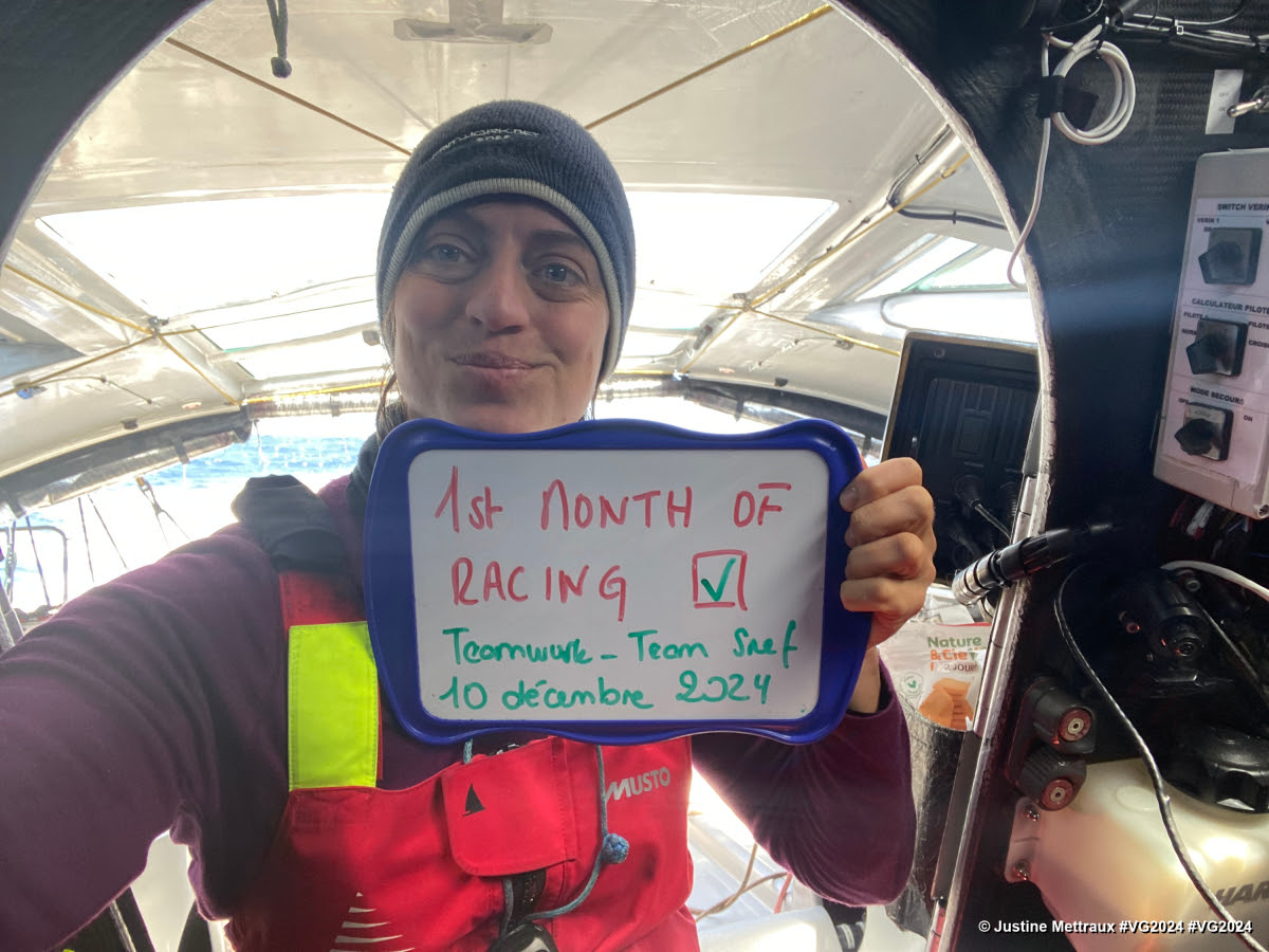 Interim debrief after one month of the 10th Vendée Globe​