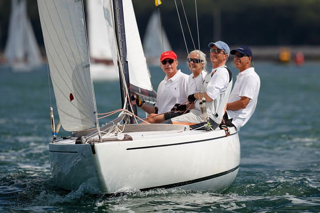 Cowes Week: Giles Peckham's Dauntless  overall winner for 4th time