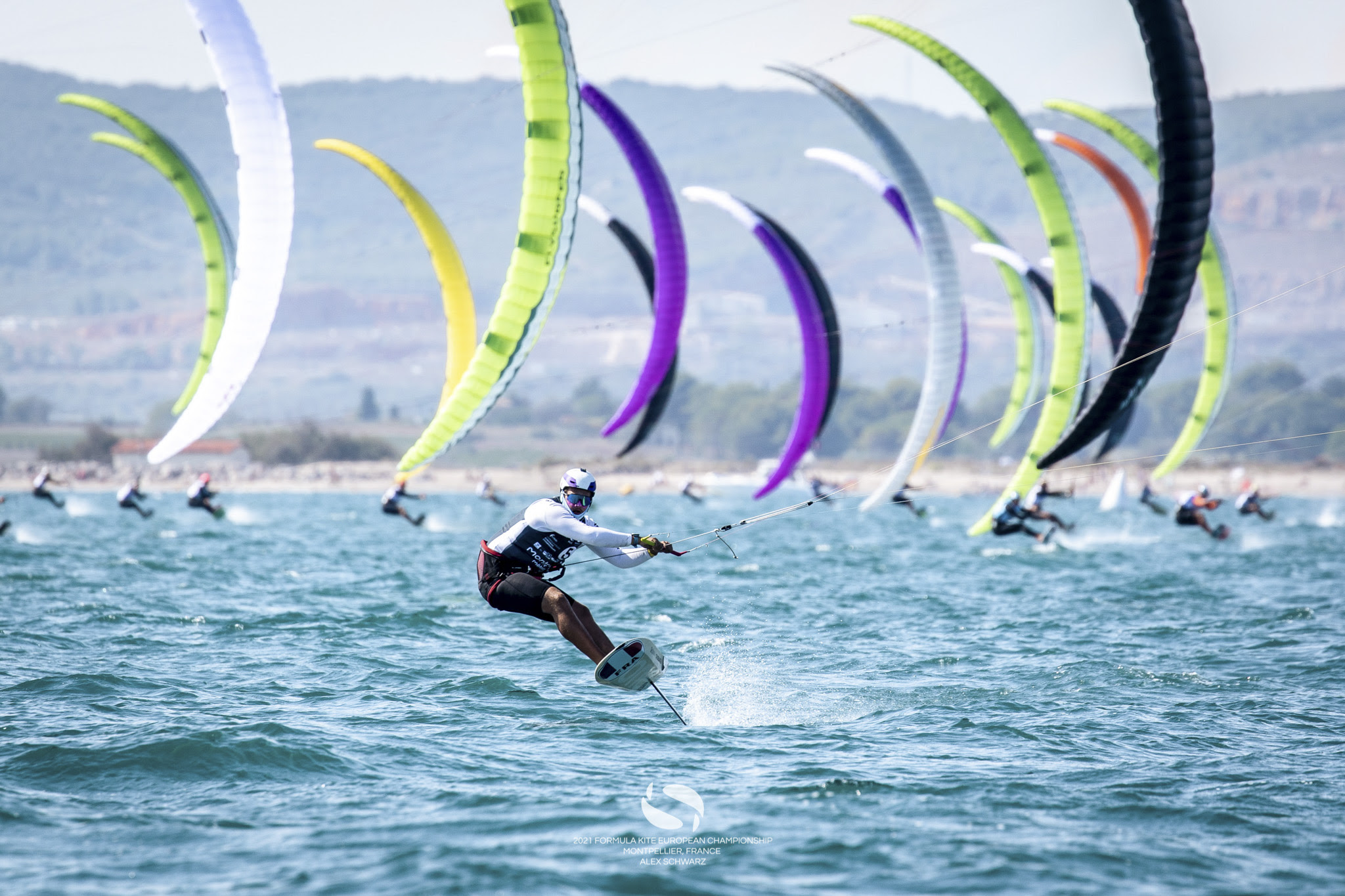 French trio tighten grip on Formula Kite European Champions