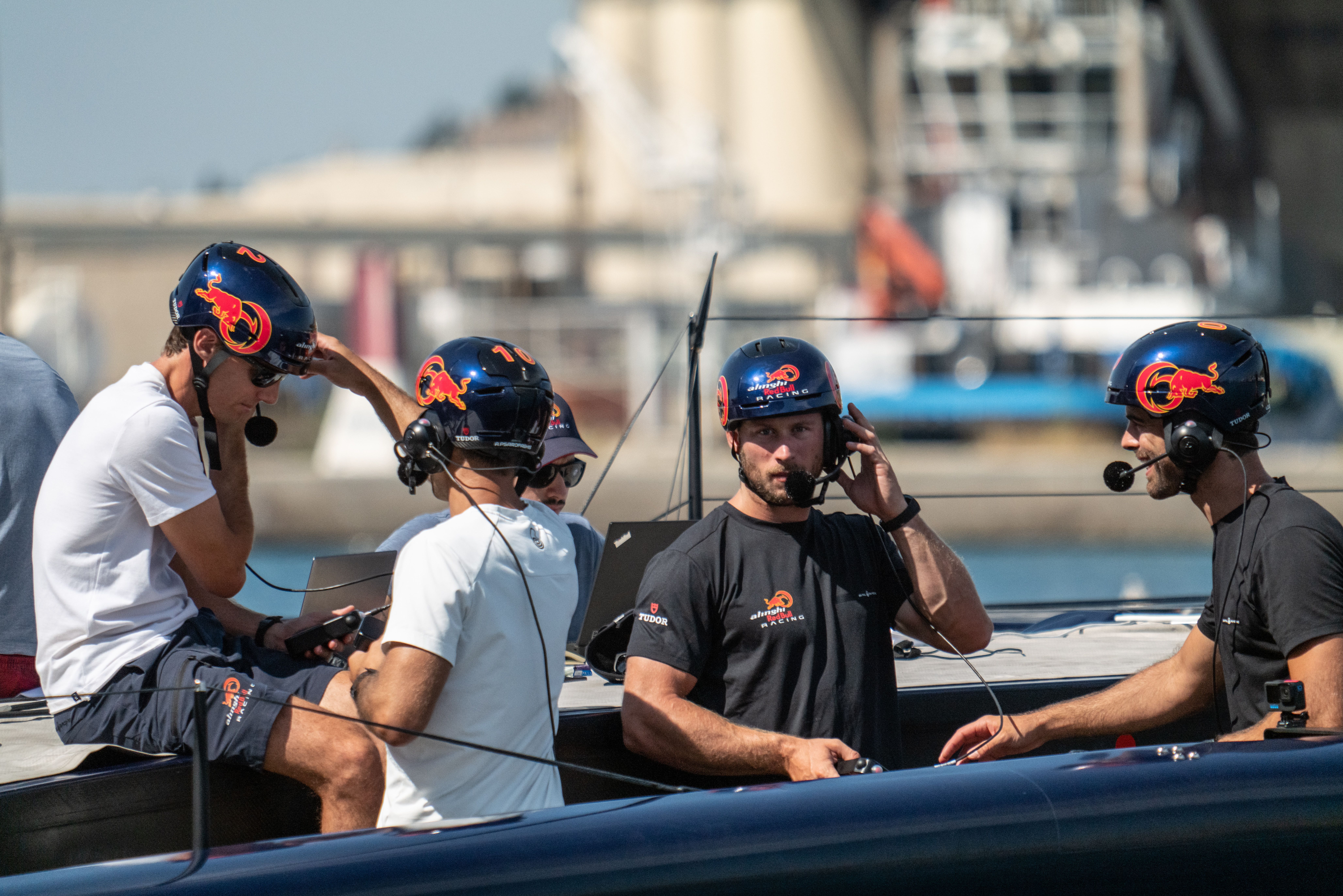 America&#x27;s Cup: Reconning the Recon Unit