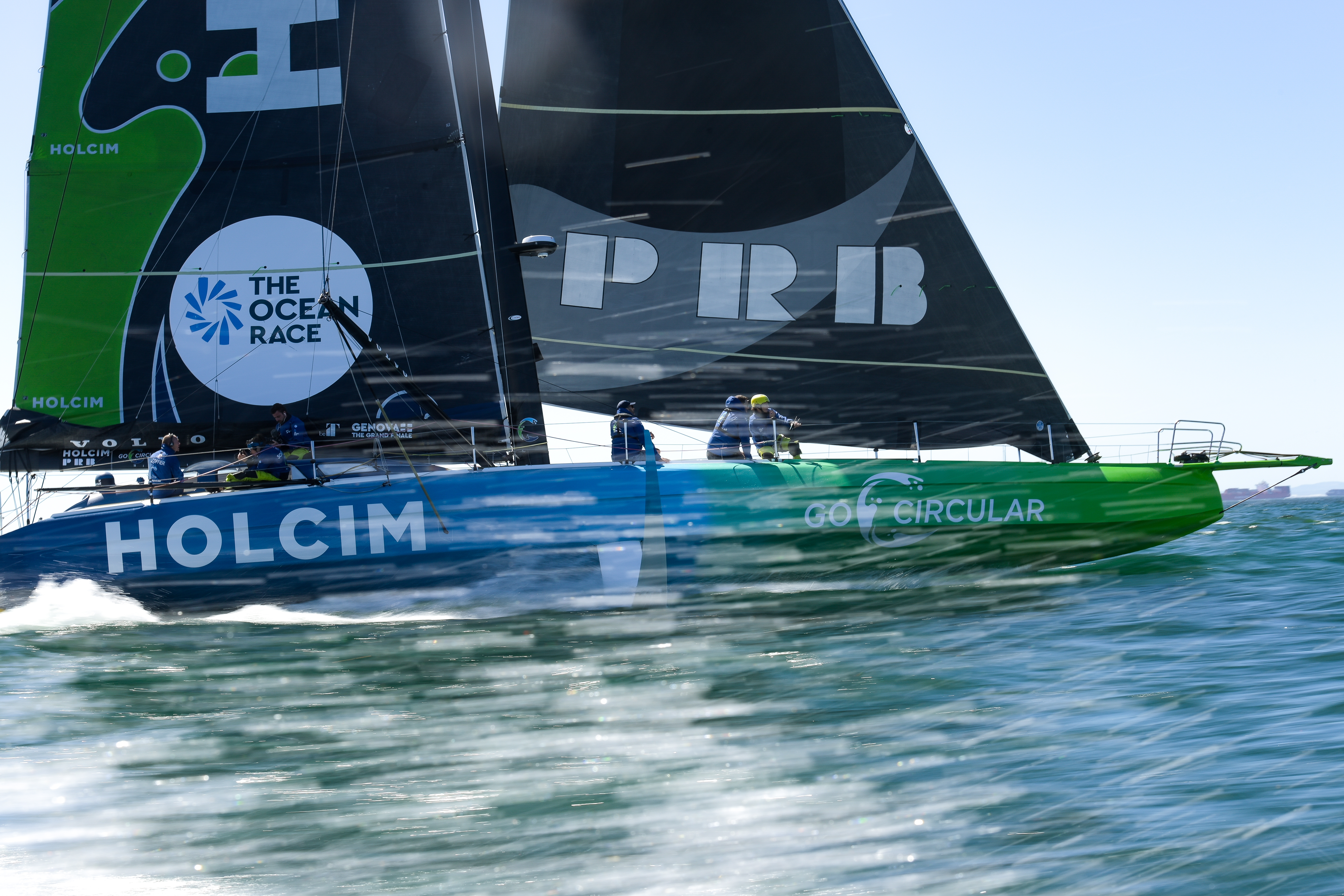 Team Holcim - PRB blitzes Cape Town In-Port Race 